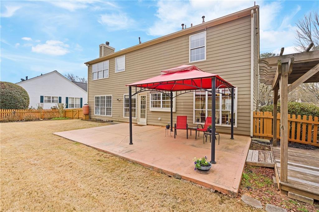 3465 Lakeheath Drive