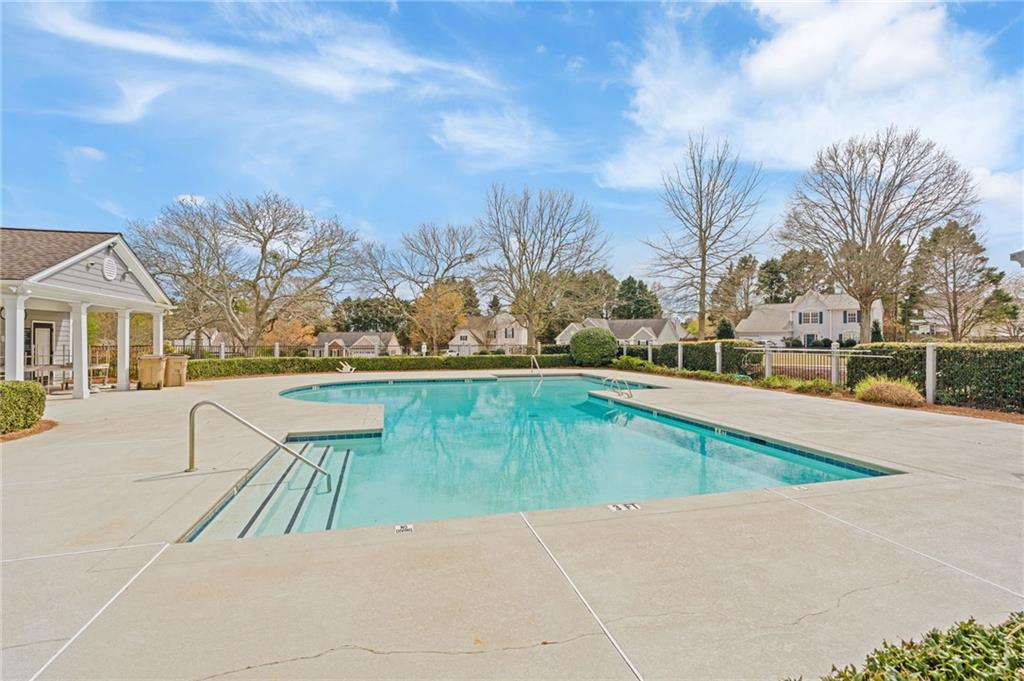 3465 Lakeheath Drive