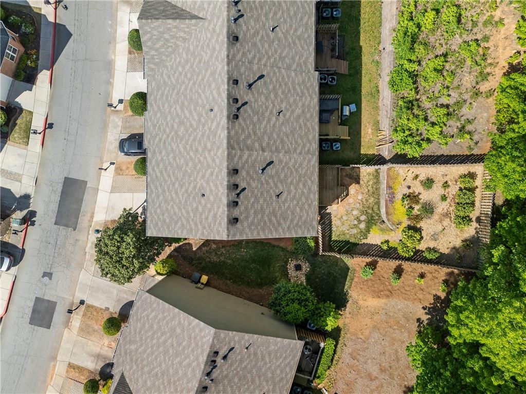 1766 Oakbrook Lane NW Unit 9