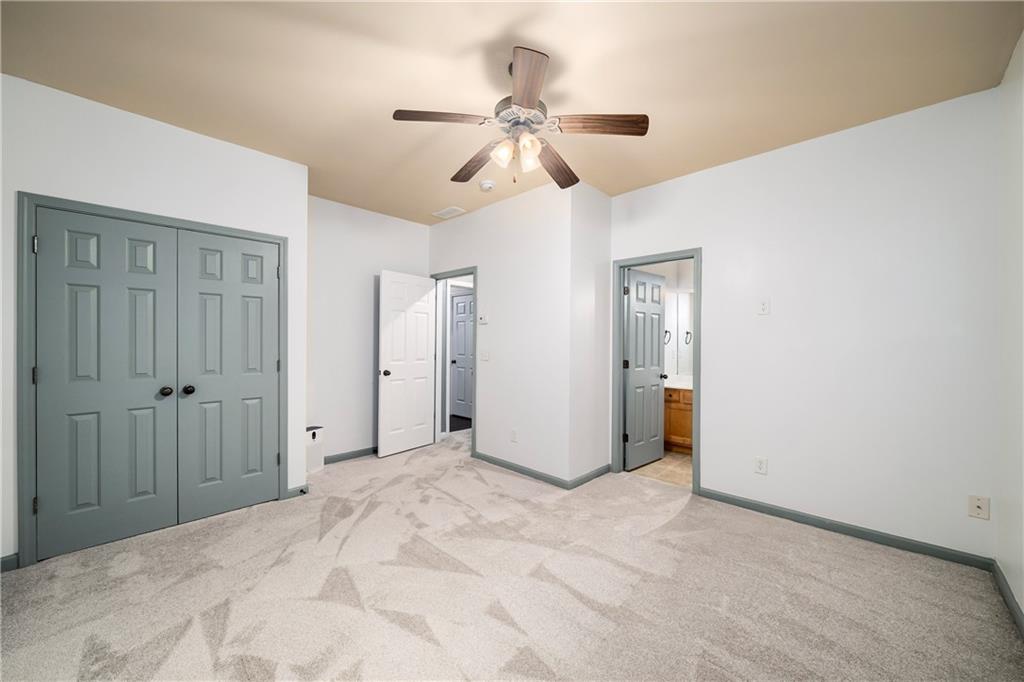 1766 Oakbrook Lane NW Unit 9