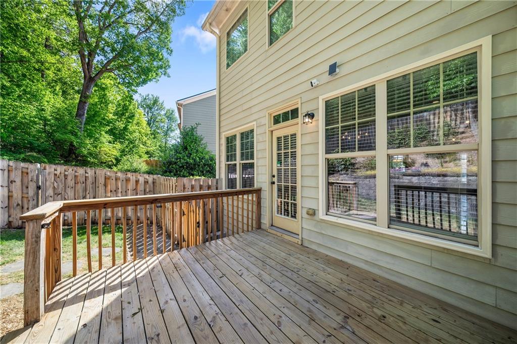 1766 Oakbrook Lane NW Unit 9