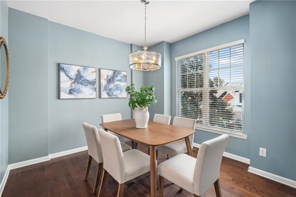 1766 Oakbrook Lane NW Unit 9