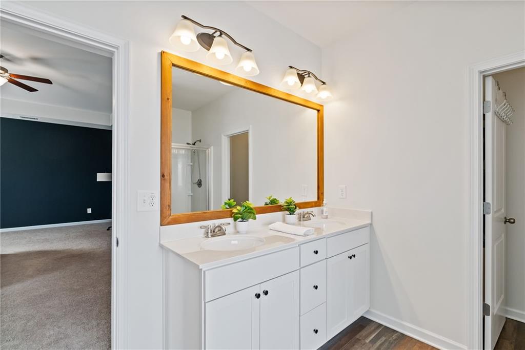 203 Augusta Walk