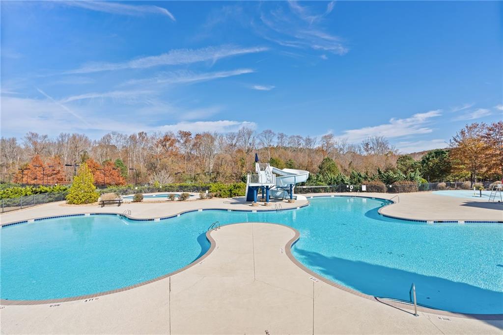 203 Augusta Walk