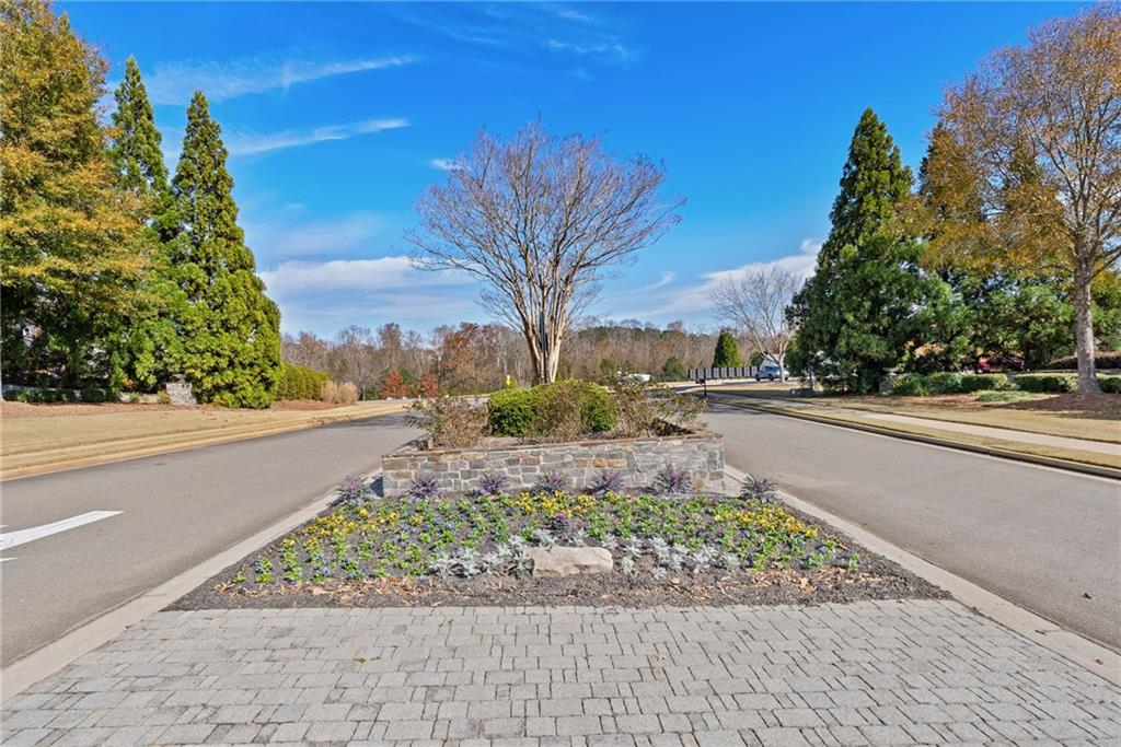 203 Augusta Walk