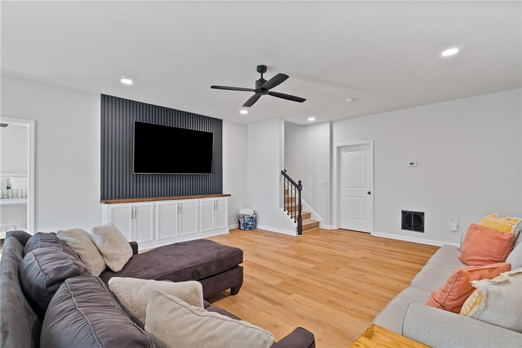 203 Augusta Walk
