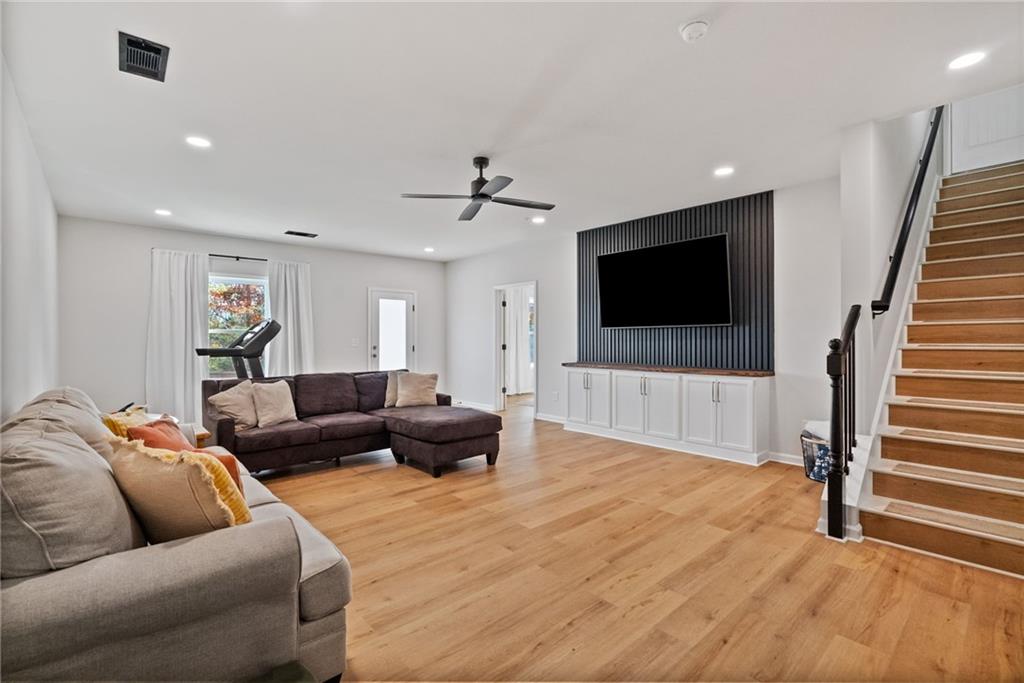 203 Augusta Walk