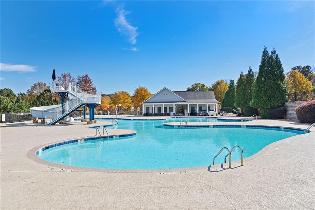 203 Augusta Walk