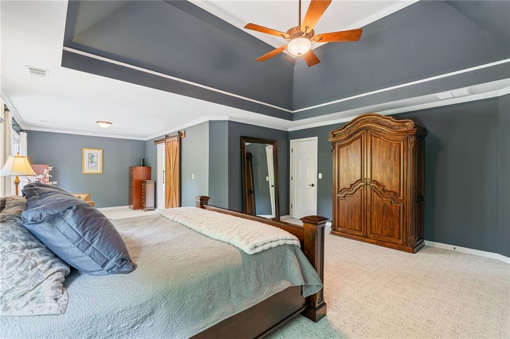 3890 Bridle Ridge Drive