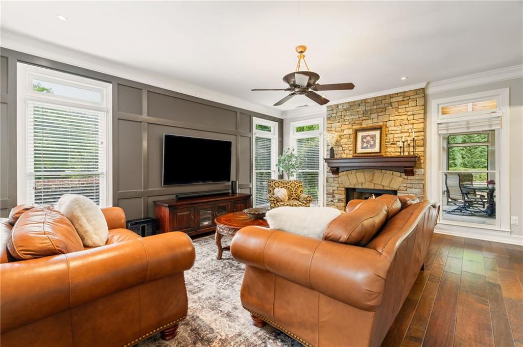 3890 Bridle Ridge Drive