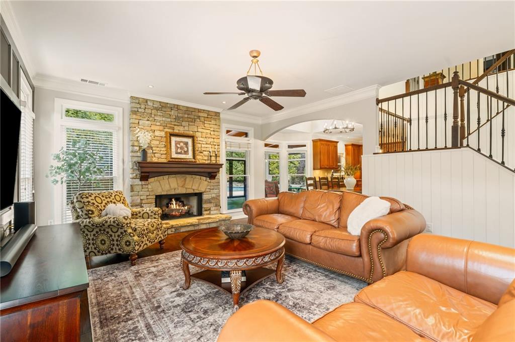 3890 Bridle Ridge Drive