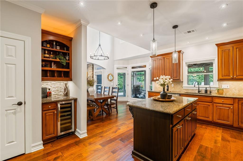 3890 Bridle Ridge Drive