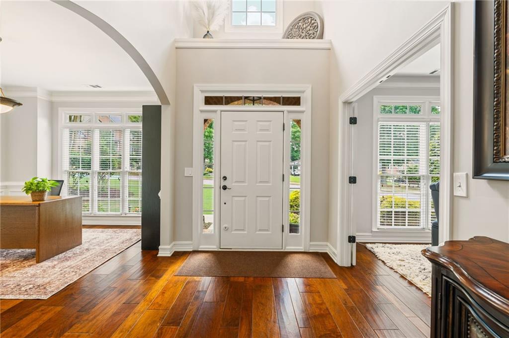 3890 Bridle Ridge Drive