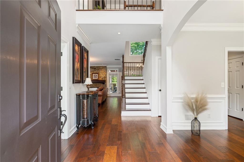3890 Bridle Ridge Drive