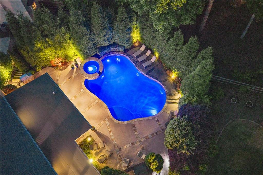 3890 Bridle Ridge Drive