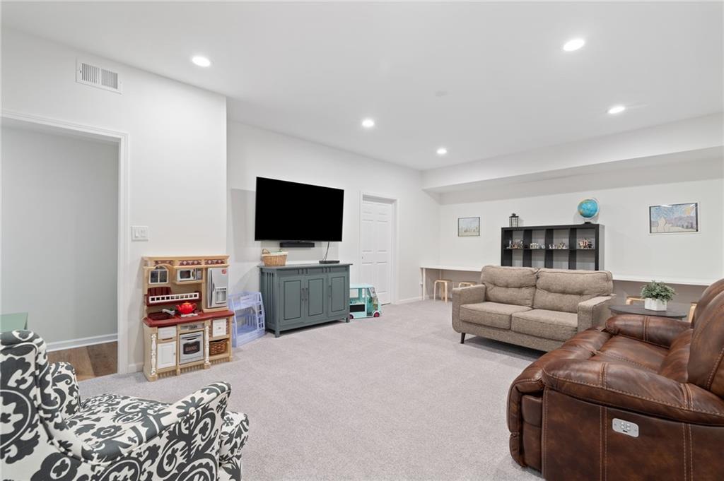 46 Grand Avenue