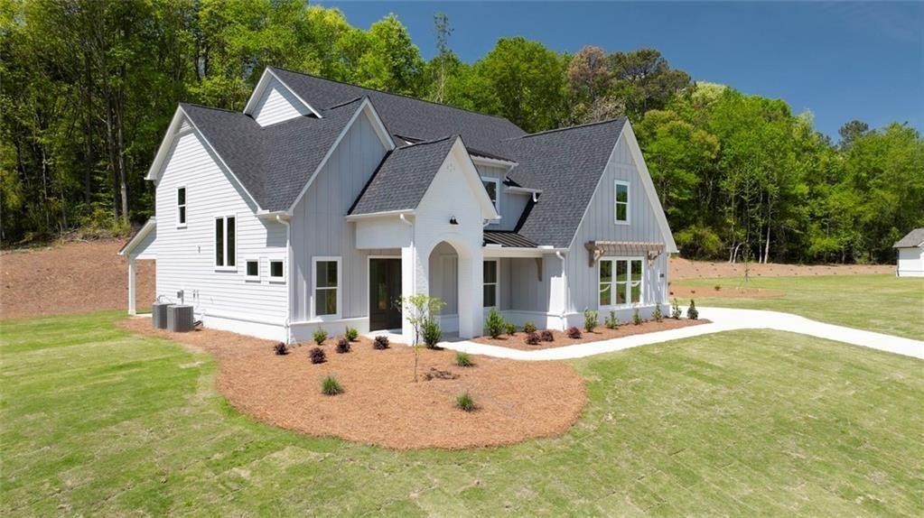 8330 Creekside Overlook Drive