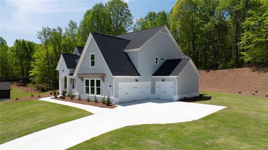 8330 Creekside Overlook Drive