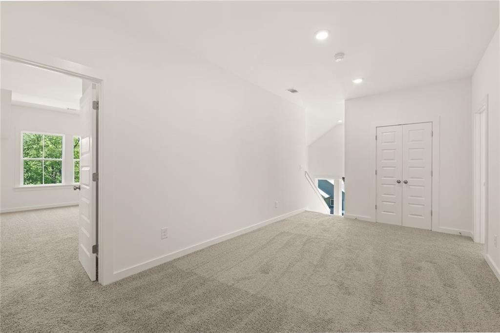 8330 Creekside Overlook Drive