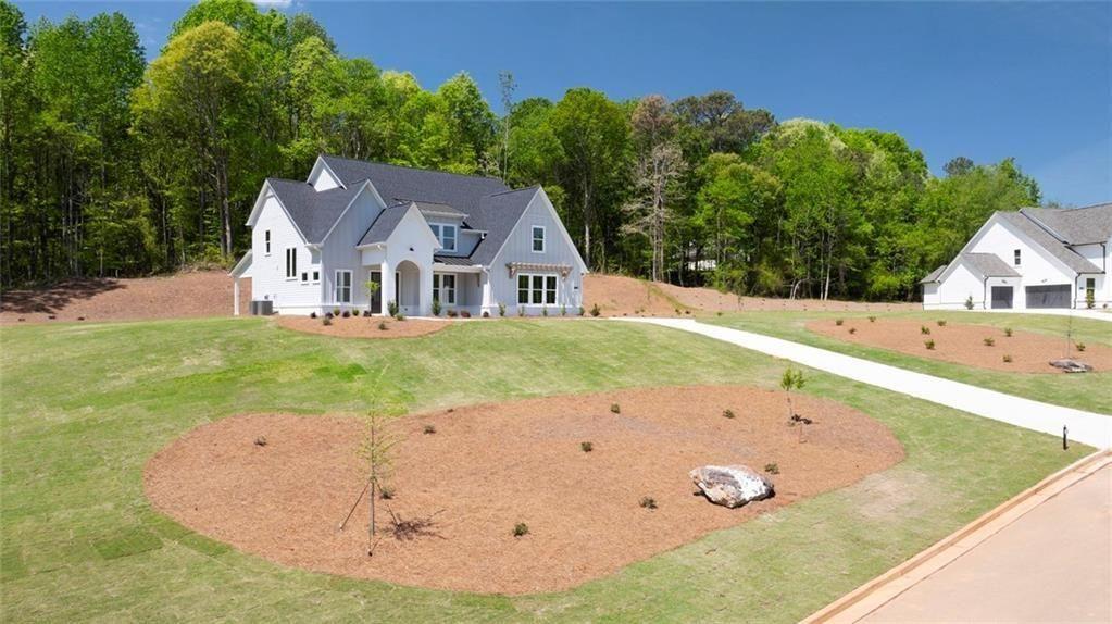 8330 Creekside Overlook Drive