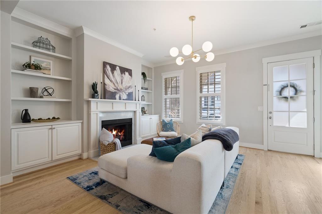 228 Dawson Dr