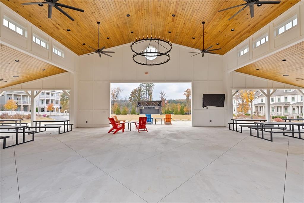 228 Dawson Dr