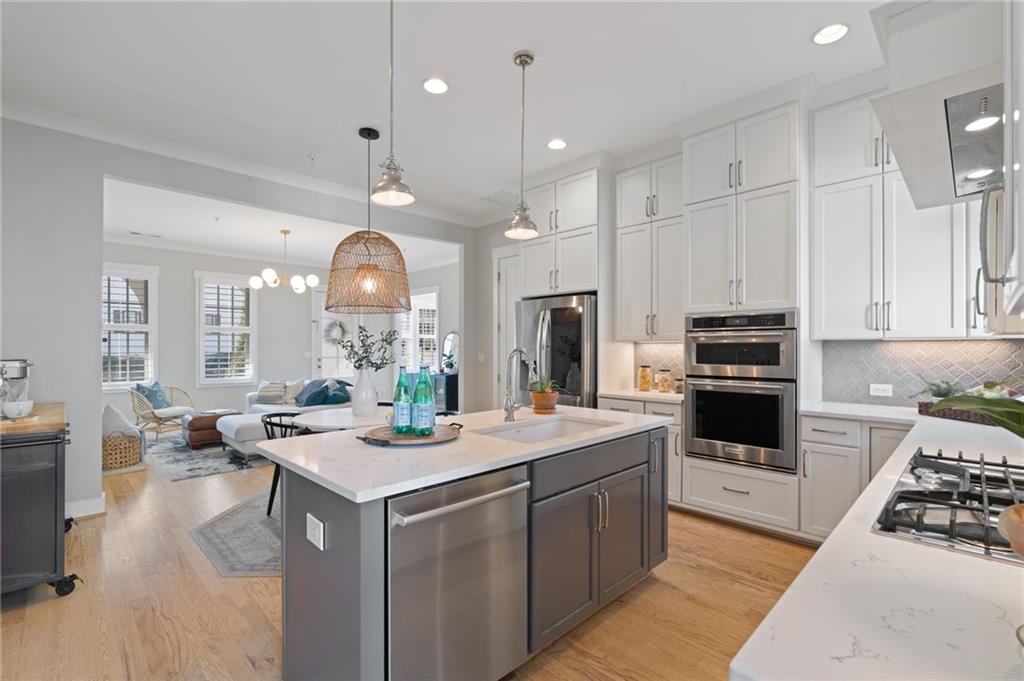228 Dawson Dr