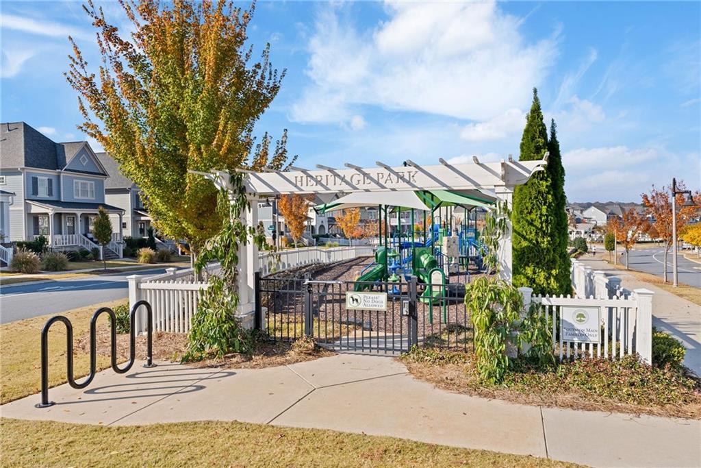 228 Dawson Dr