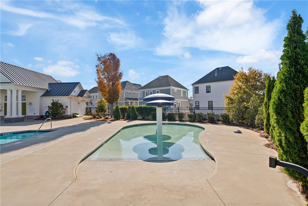 228 Dawson Dr