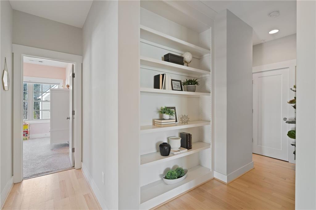 228 Dawson Dr