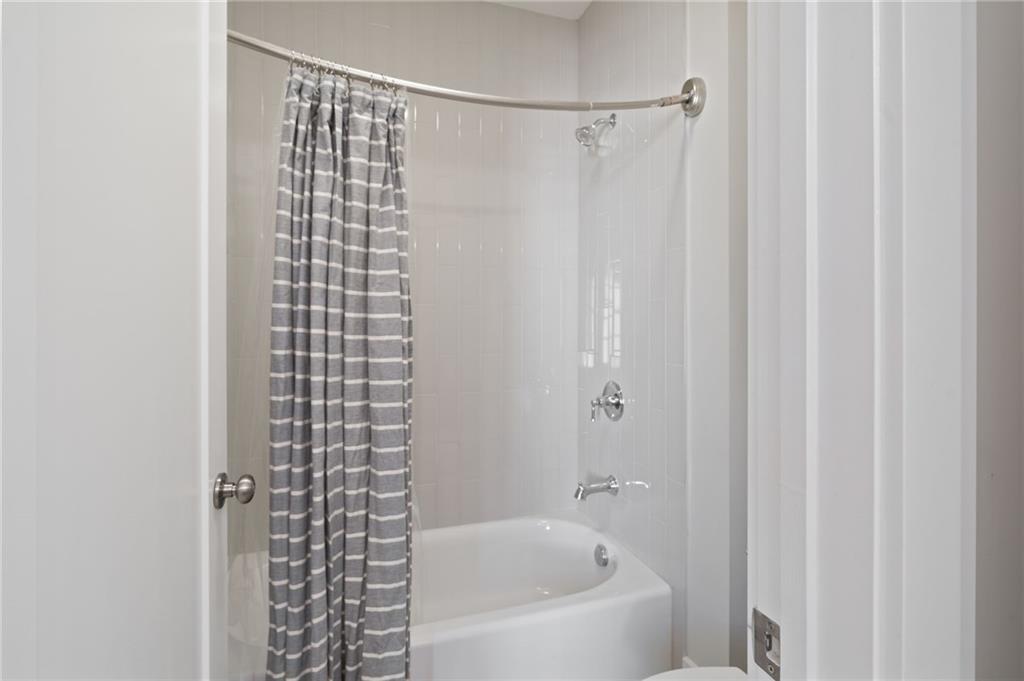 228 Dawson Dr