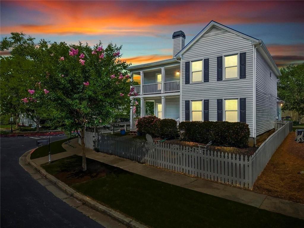 729 Gardenside Circle SE