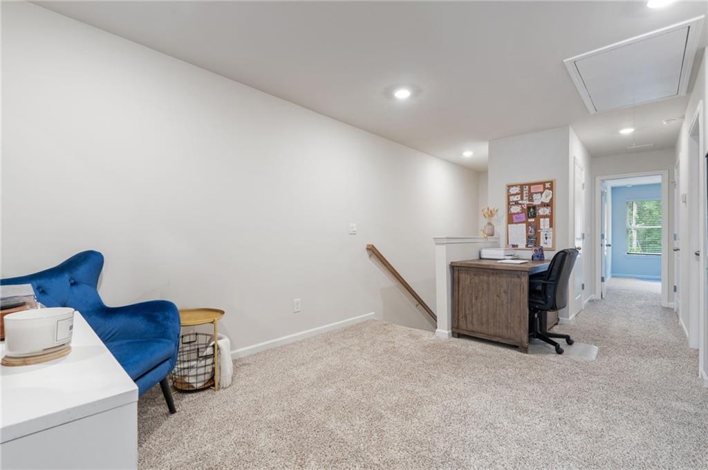 350 Timberland Ave