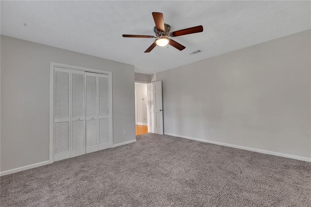 807 Emerald Falls