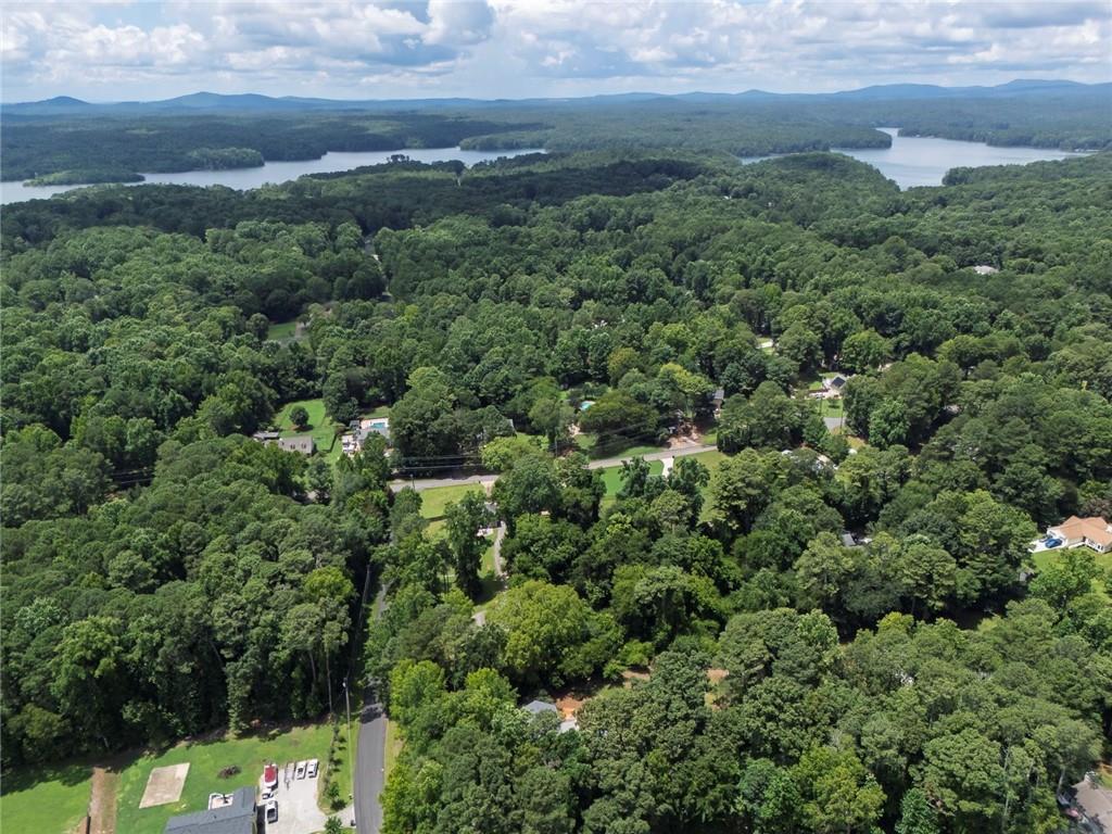 807 Emerald Falls