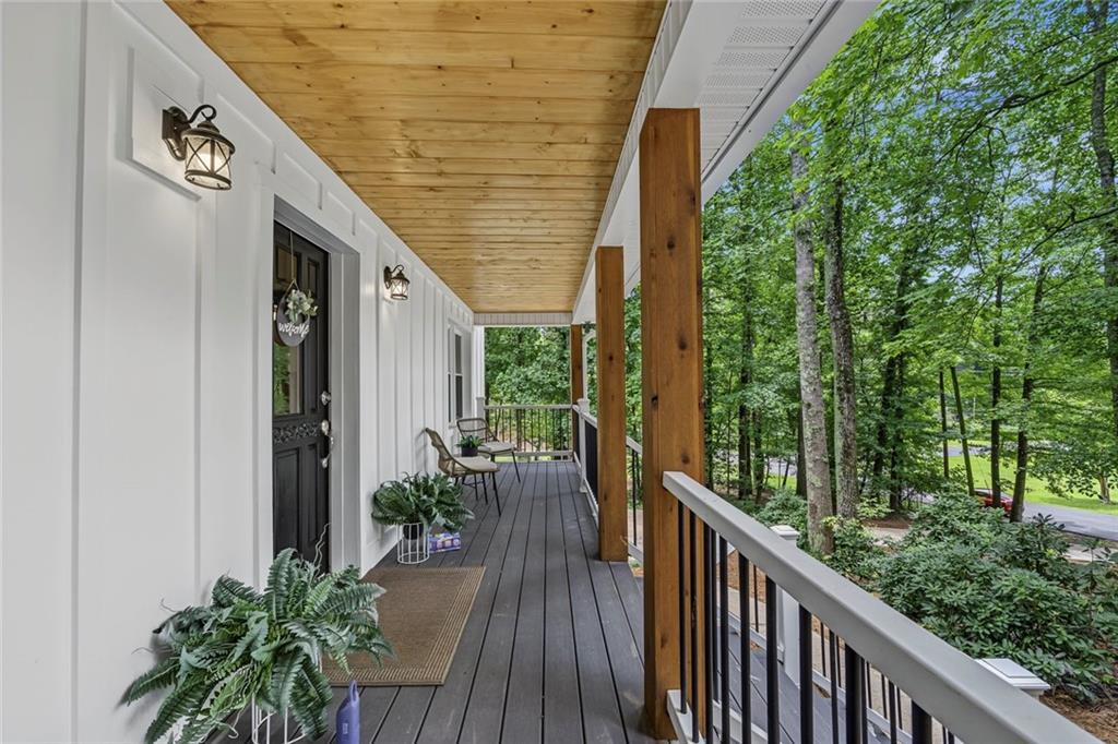 807 Emerald Falls