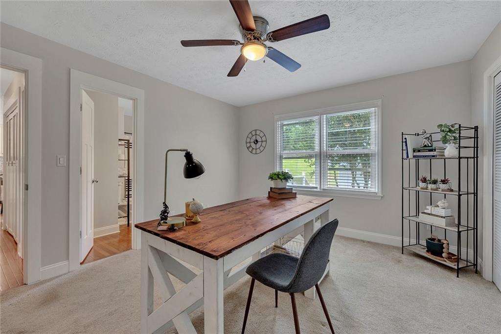 807 Emerald Falls