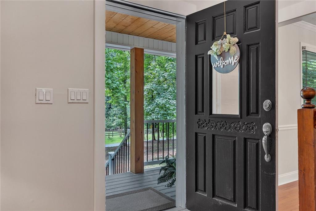 807 Emerald Falls
