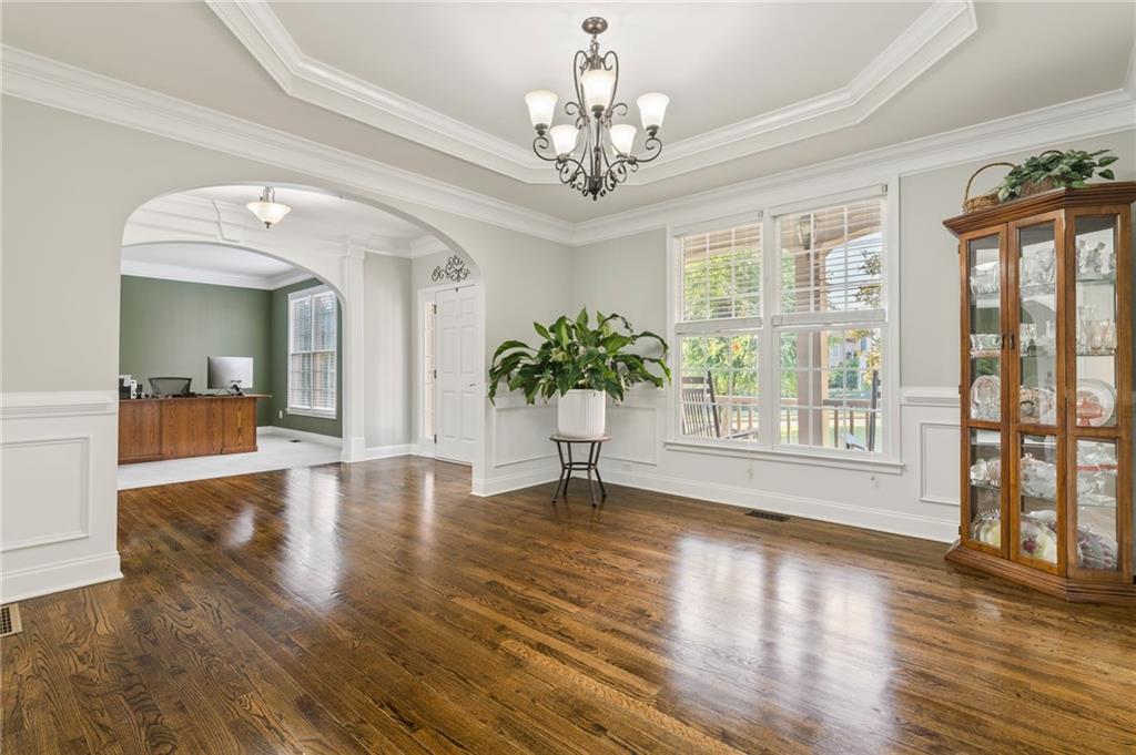 5680 Cascade Trail