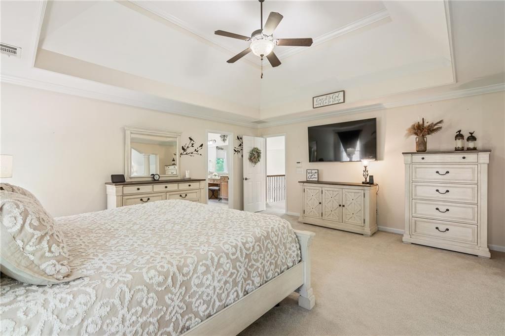5680 Cascade Trail