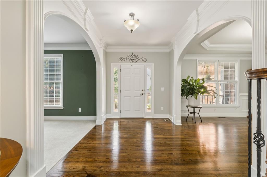 5680 Cascade Trail
