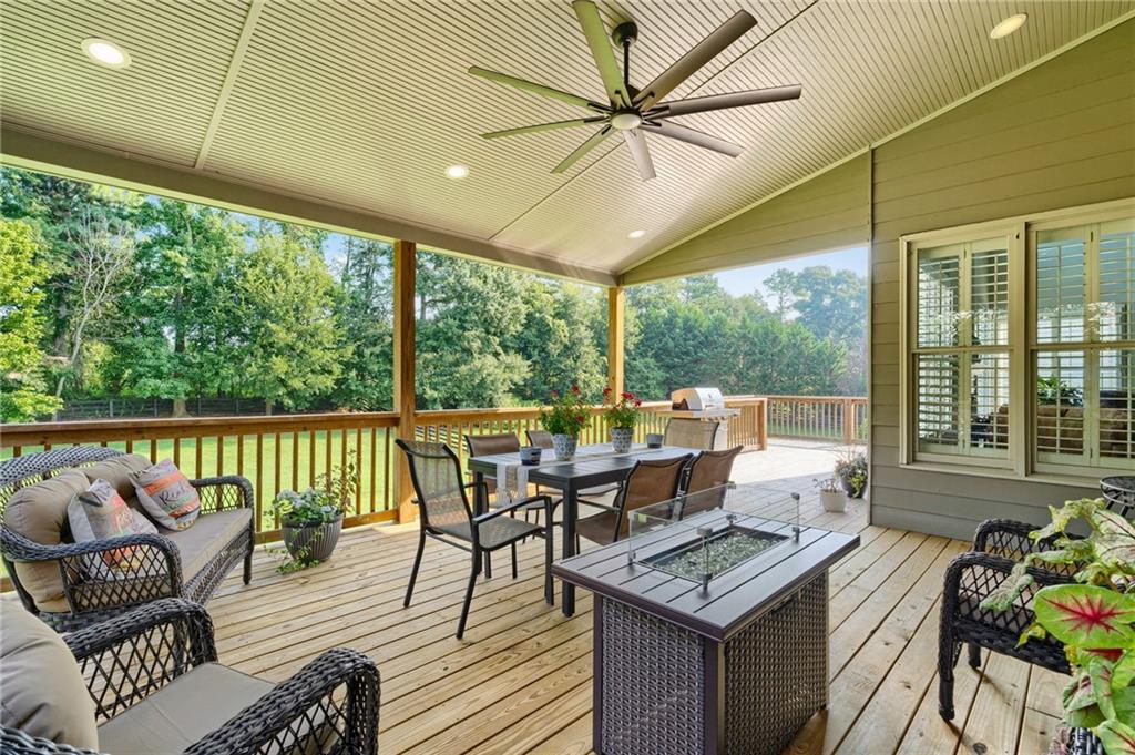 5680 Cascade Trail
