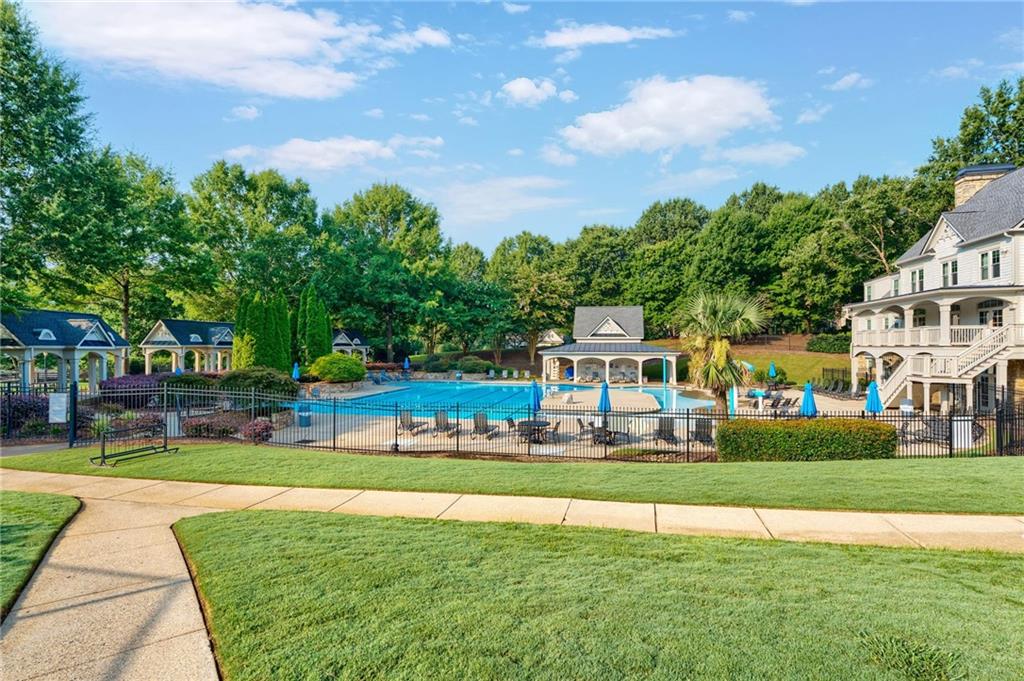 5680 Cascade Trail
