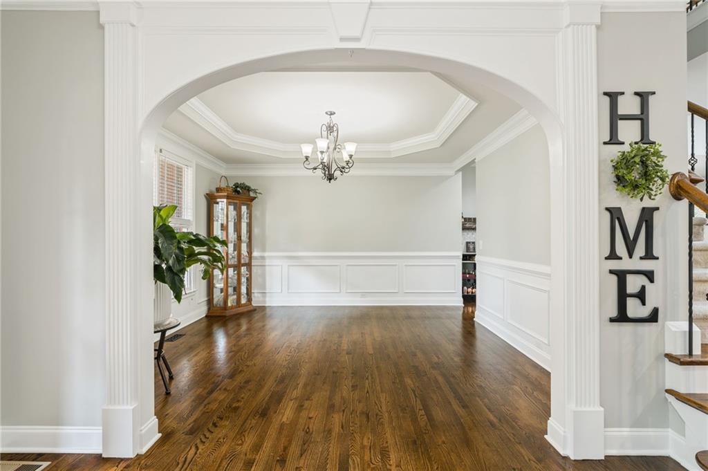 5680 Cascade Trail