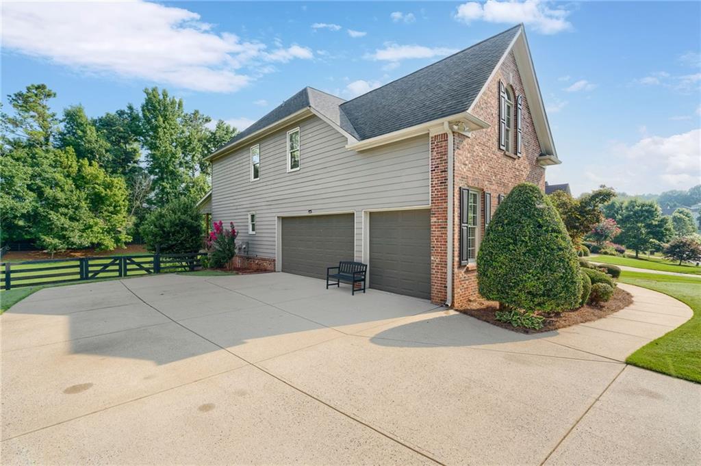 5680 Cascade Trail