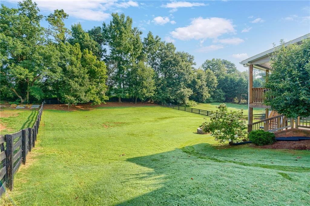 5680 Cascade Trail