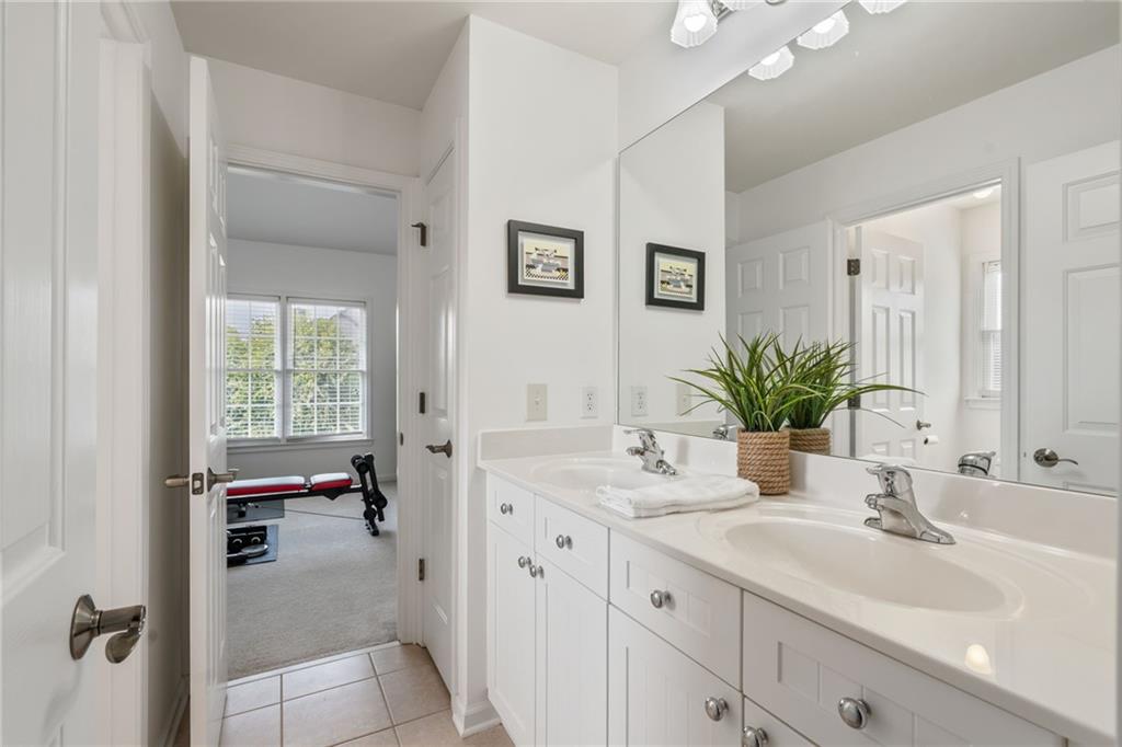 5680 Cascade Trail