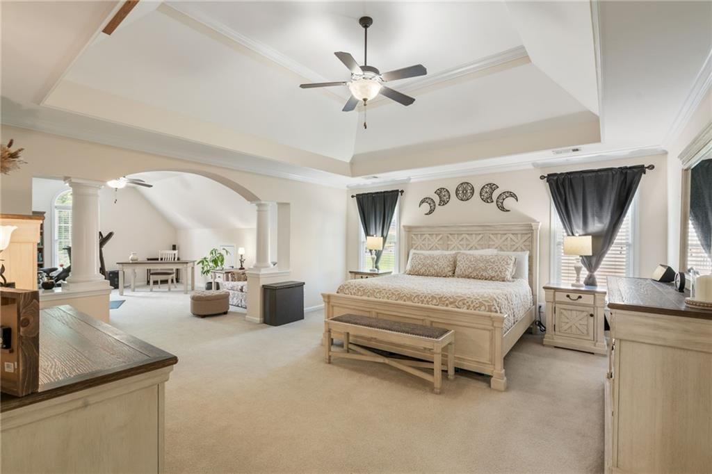 5680 Cascade Trail