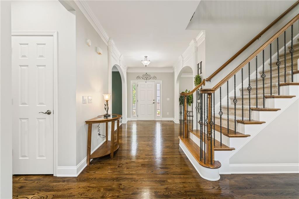 5680 Cascade Trail