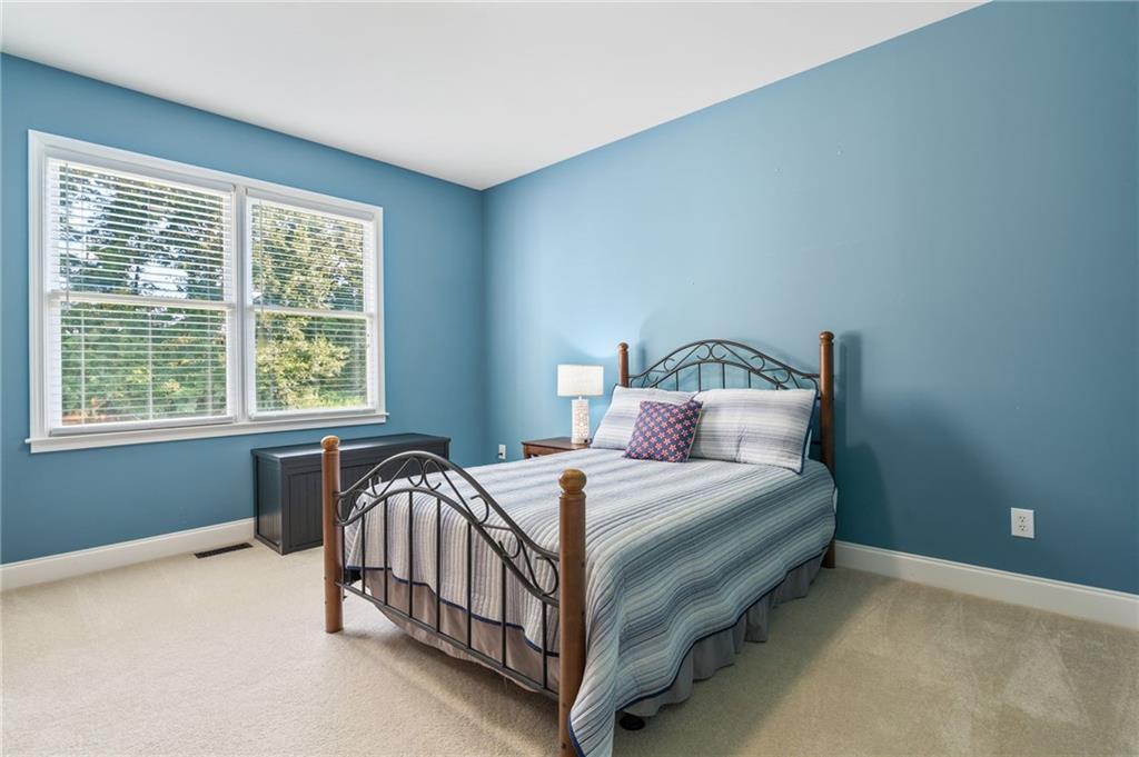 5680 Cascade Trail